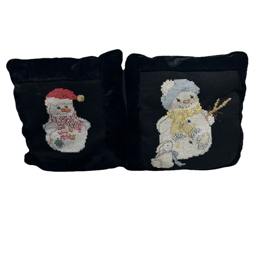 Pair VTG Decorative Needlepoint Pillows Christmas Snowman Black Velvet 14”x14”